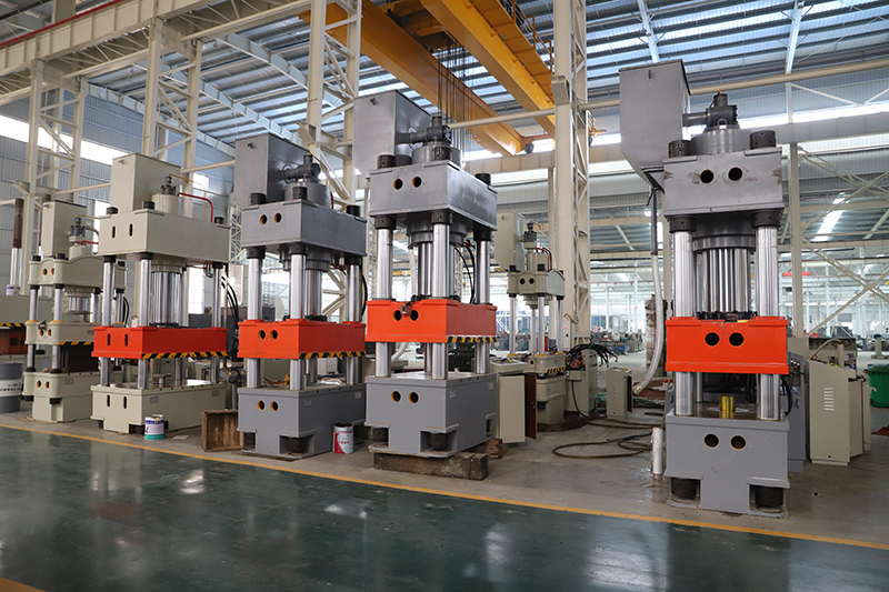 长春昌兴传感器制造有限责任公司(3G网站)2000噸液壓機廠家