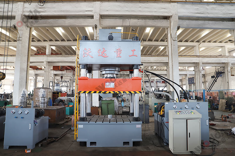 500噸四柱液壓機 500噸四柱液壓機