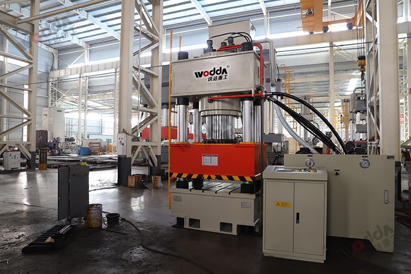 630噸錨杆托盤液壓機 630噸錨杆托盤液壓機