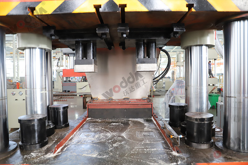 500噸鹽磚壓塊機模具 500噸鹽磚壓塊機模具