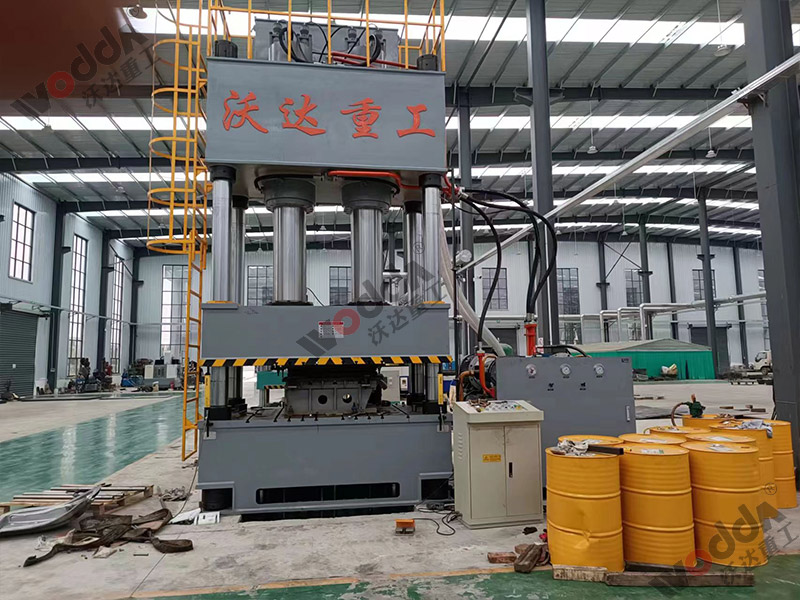 800噸汽車配件液壓機 800噸汽車配件液壓機