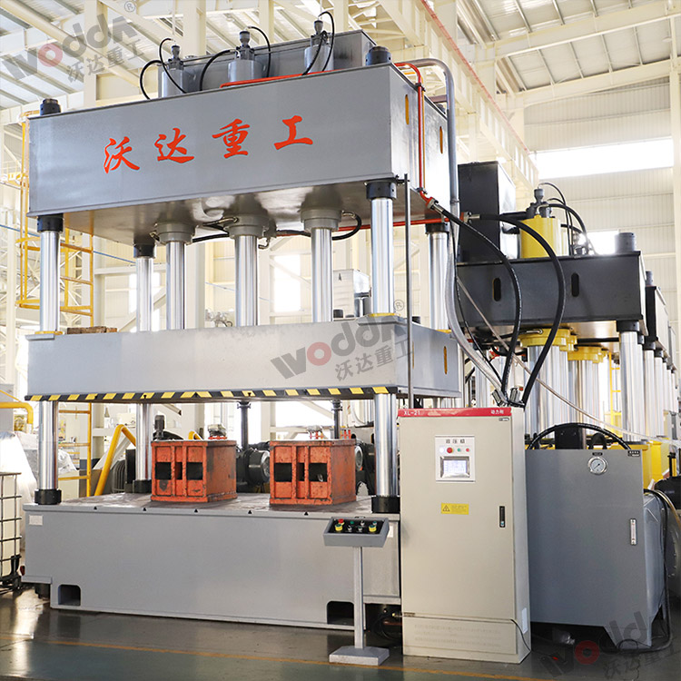 315噸四柱液壓機（熱壓汽車内飾件液壓機）