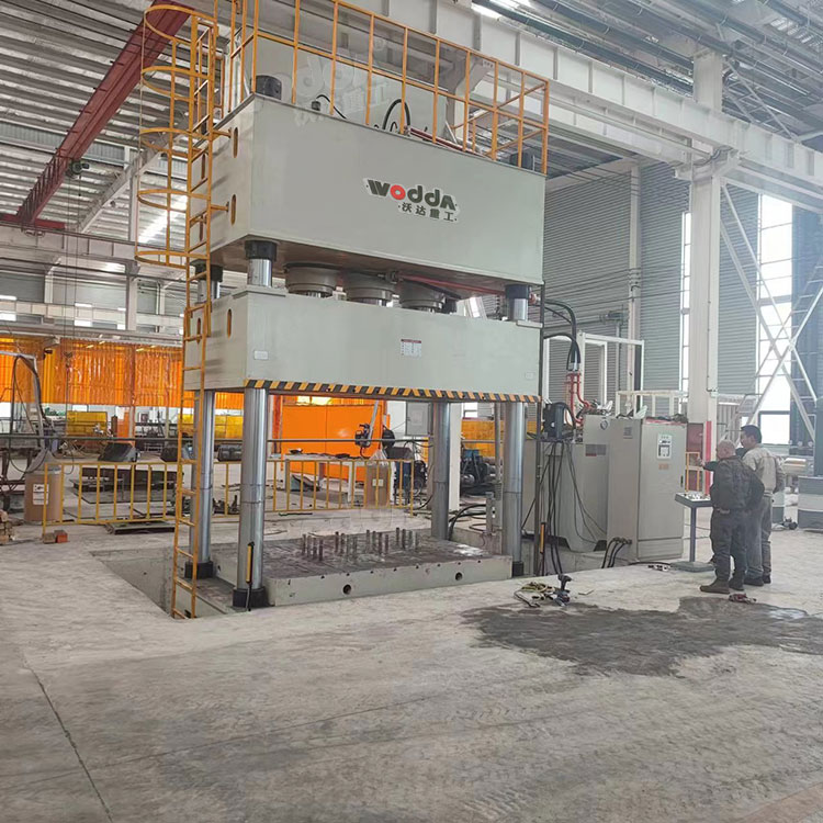 1000噸汽車配(pèi)件拉伸液(yè)壓機