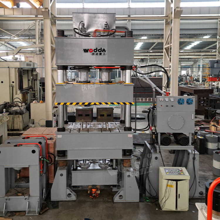 630噸拉伸液壓機 630噸拉伸液壓機