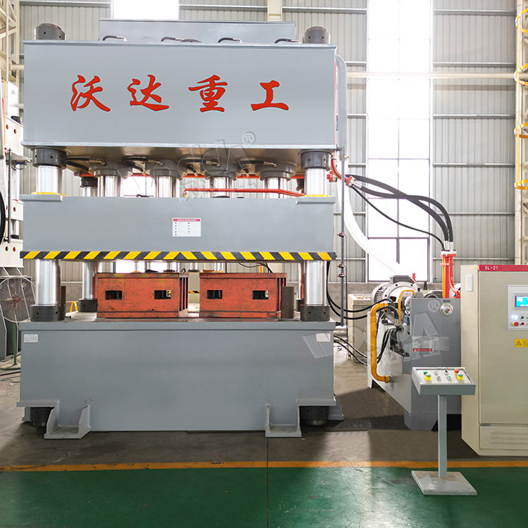 大台面800噸三梁四柱液壓機 大台面800噸三梁四柱液壓機