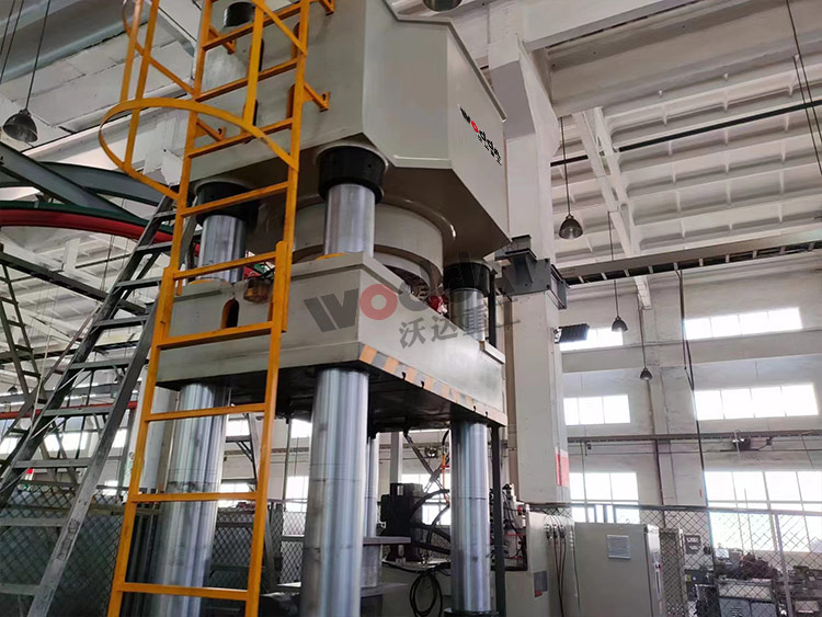 1000噸陶瓷粉末成型液壓機的組成結構 1000噸陶瓷粉末成型液壓機的組成結構