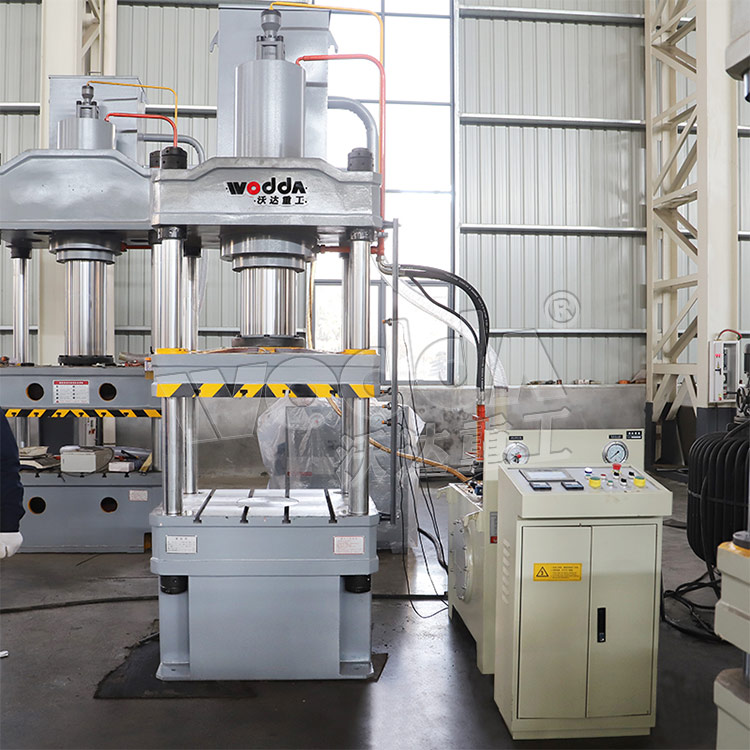 200噸四柱液壓機 200噸四柱液壓機