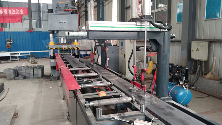 500噸全自動錨杆托盤生産線 500噸全自動錨杆托盤生産線