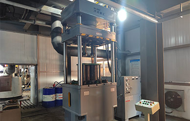 200噸石墨(mò)粉末成型機(ji)